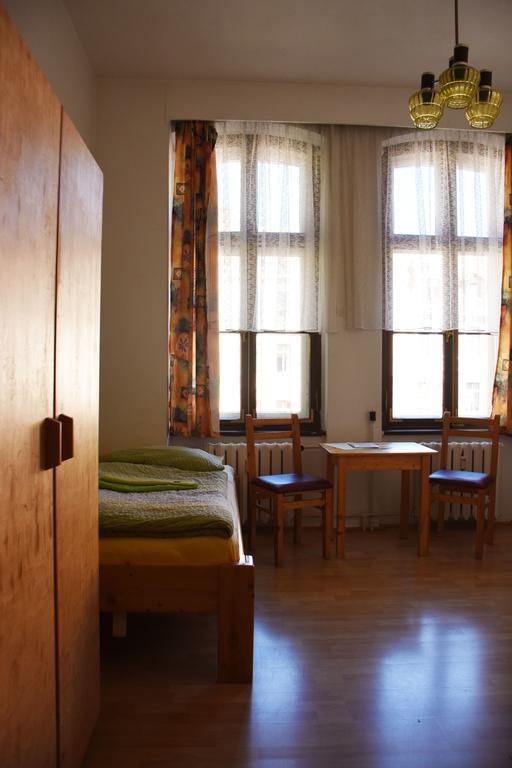Pension Zur Wartburg Görlitz Esterno foto
